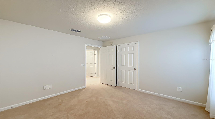 Ocala, Florida 34474, 4 Bedroom Bedrooms, ,2 Bathroombathrooms,Residential,For Sale,40Th,0,Mfro6428077