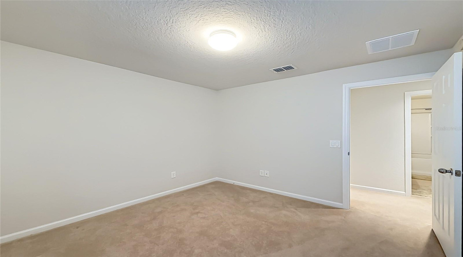 Ocala, Florida 34474, 4 Bedroom Bedrooms, ,2 Bathroombathrooms,Residential,For Sale,40Th,0,Mfro6428077