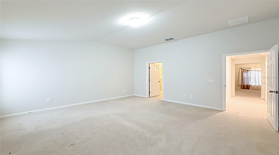 Ocala, Florida 34474, 4 Bedroom Bedrooms, ,2 Bathroombathrooms,Residential,For Sale,40Th,0,Mfro6428077