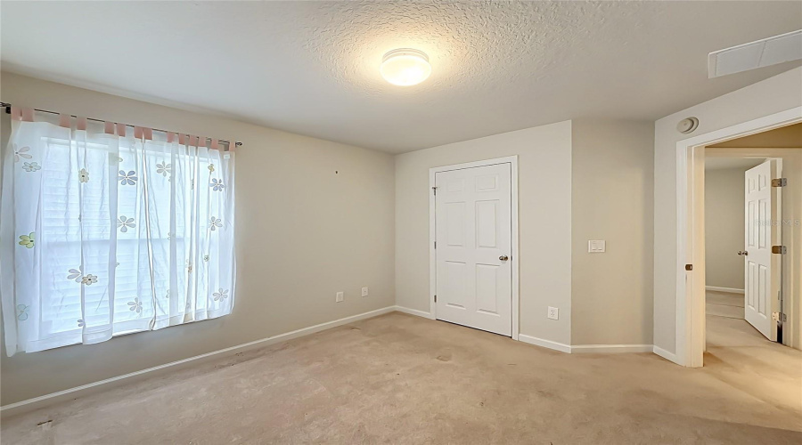 Ocala, Florida 34474, 4 Bedroom Bedrooms, ,2 Bathroombathrooms,Residential,For Sale,40Th,0,Mfro6428077