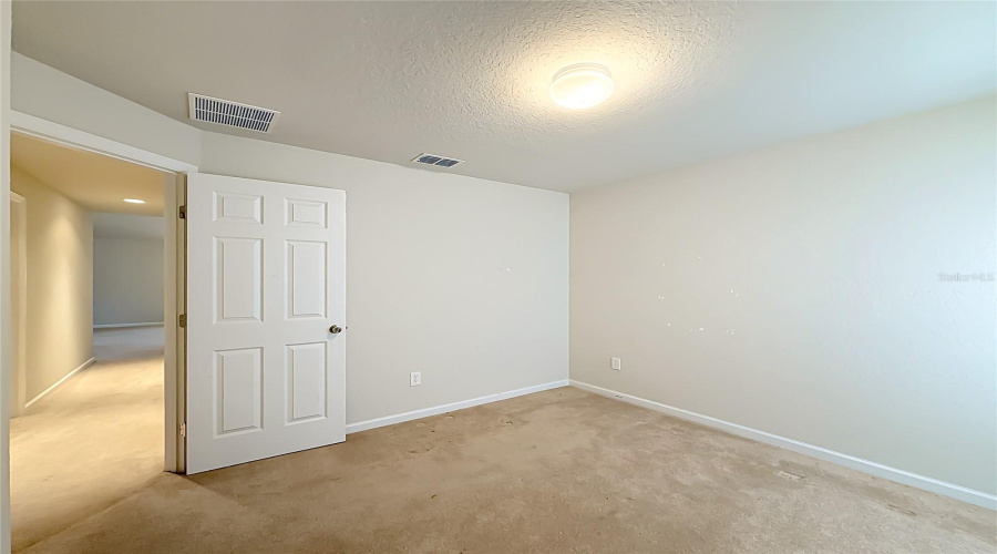 Ocala, Florida 34474, 4 Bedroom Bedrooms, ,2 Bathroombathrooms,Residential,For Sale,40Th,0,Mfro6428077