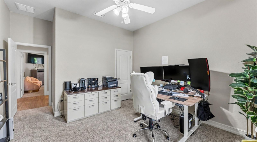 Lakeland, Florida 33812, 4 Bedroom Bedrooms, ,3 Bathroombathrooms,Residential,For Sale,Verandah Vue,0,Mfrl4964509