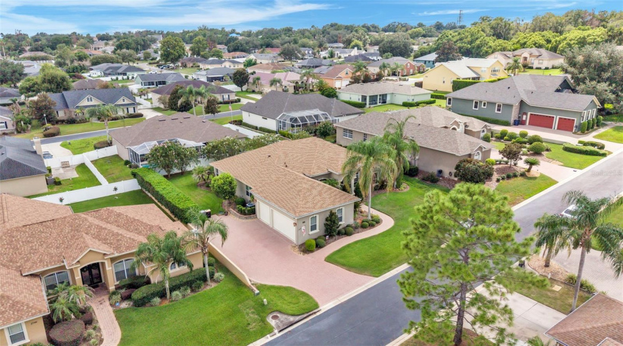 Lakeland, Florida 33812, 4 Bedroom Bedrooms, ,3 Bathroombathrooms,Residential,For Sale,Verandah Vue,0,Mfrl4964509