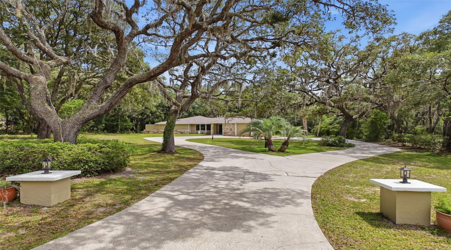 Hernando, Florida 34442, 3 Bedroom Bedrooms, ,2 Bathroombathrooms,Residential,For Sale,Massachusetts,0,Mfrw7886501