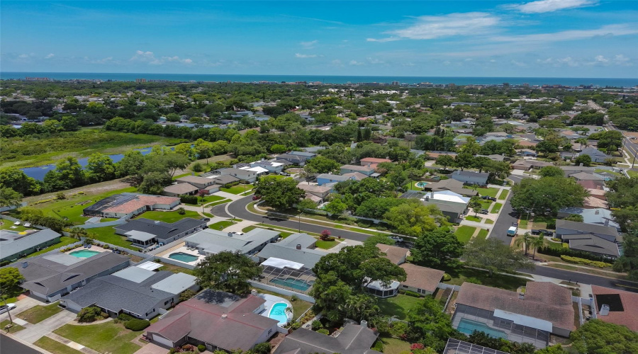Seminole, Florida 33776, 3 Bedroom Bedrooms, ,2 Bathroombathrooms,Residential,For Sale,133Rd,0,Mfrtb8477708