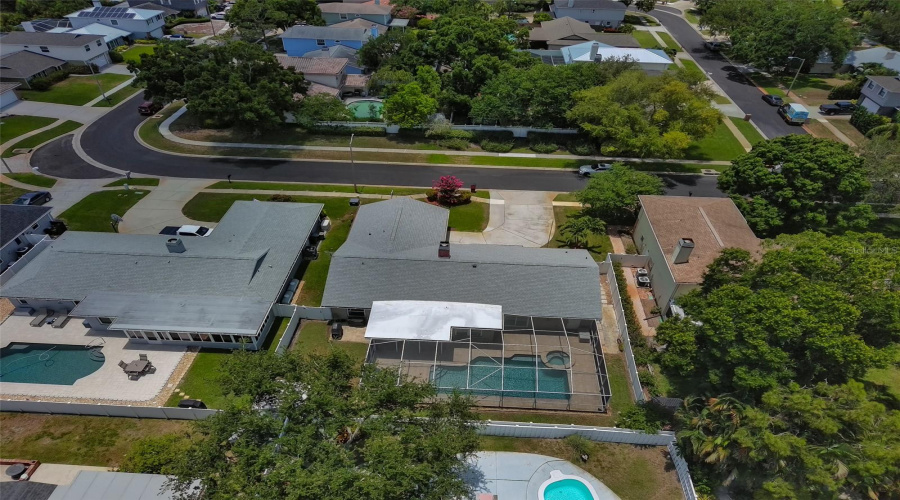 Seminole, Florida 33776, 3 Bedroom Bedrooms, ,2 Bathroombathrooms,Residential,For Sale,133Rd,0,Mfrtb8477708