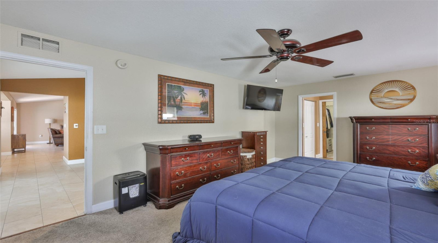 Seminole, Florida 33776, 3 Bedroom Bedrooms, ,2 Bathroombathrooms,Residential,For Sale,133Rd,0,Mfrtb8477708