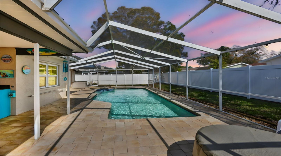 Seminole, Florida 33776, 3 Bedroom Bedrooms, ,2 Bathroombathrooms,Residential,For Sale,133Rd,0,Mfrtb8477708