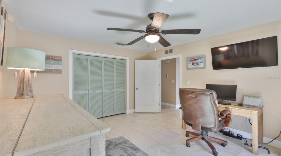 Seminole, Florida 33776, 3 Bedroom Bedrooms, ,2 Bathroombathrooms,Residential,For Sale,133Rd,0,Mfrtb8477708