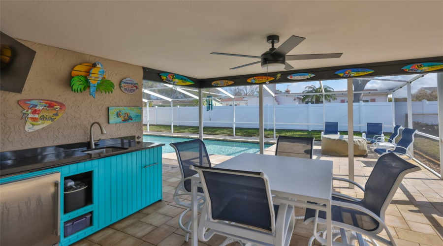 Seminole, Florida 33776, 3 Bedroom Bedrooms, ,2 Bathroombathrooms,Residential,For Sale,133Rd,0,Mfrtb8477708