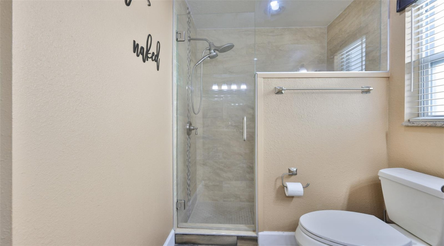 Seminole, Florida 33776, 3 Bedroom Bedrooms, ,2 Bathroombathrooms,Residential,For Sale,133Rd,0,Mfrtb8477708