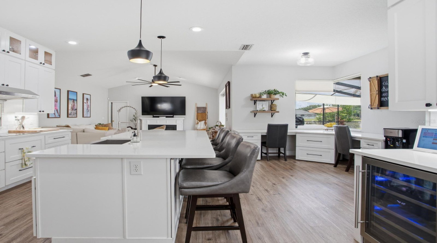 Tampa, Florida 33625, 4 Bedroom Bedrooms, ,3 Bathroombathrooms,Residential,For Sale,Nikki,0,Mfrtb8532240