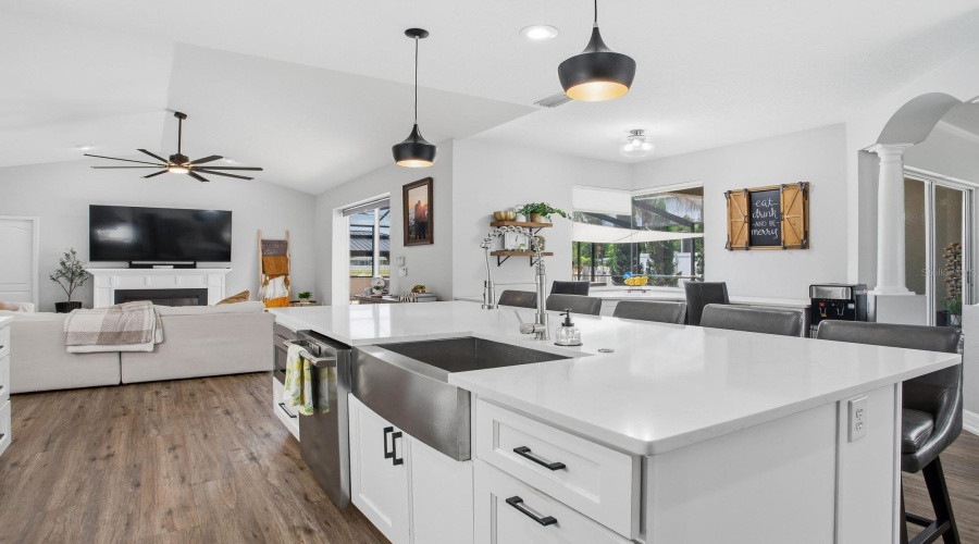 Tampa, Florida 33625, 4 Bedroom Bedrooms, ,3 Bathroombathrooms,Residential,For Sale,Nikki,0,Mfrtb8532240