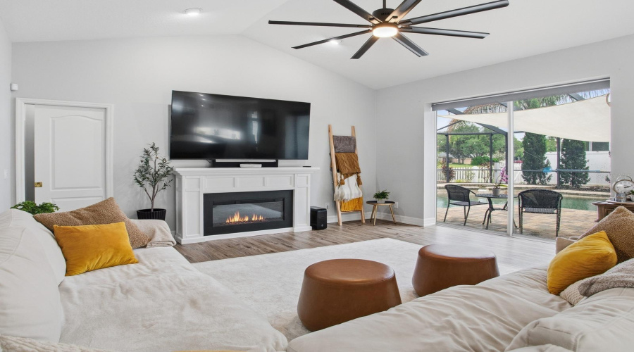 Tampa, Florida 33625, 4 Bedroom Bedrooms, ,3 Bathroombathrooms,Residential,For Sale,Nikki,0,Mfrtb8532240