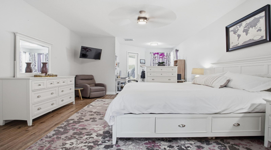 Tampa, Florida 33625, 4 Bedroom Bedrooms, ,3 Bathroombathrooms,Residential,For Sale,Nikki,0,Mfrtb8532240