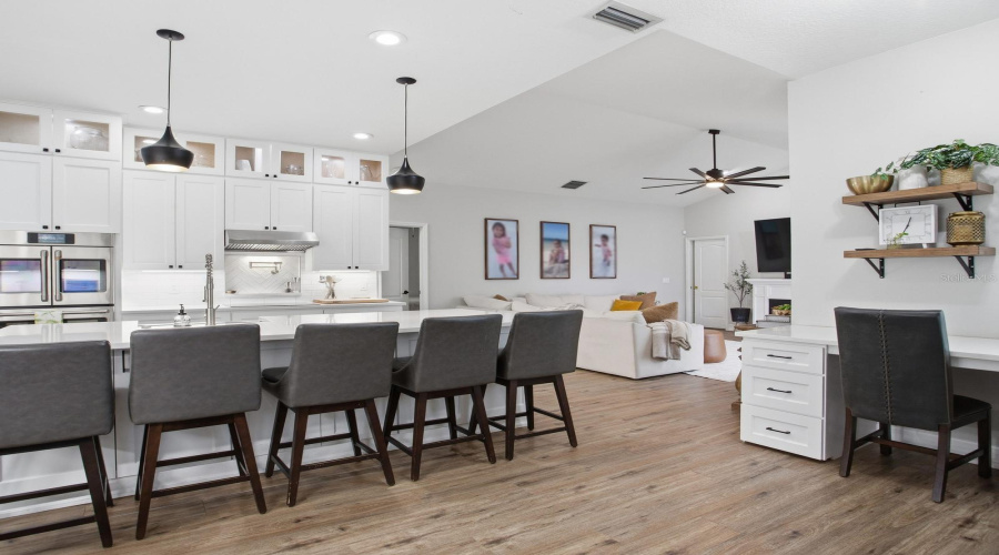 Tampa, Florida 33625, 4 Bedroom Bedrooms, ,3 Bathroombathrooms,Residential,For Sale,Nikki,0,Mfrtb8532240