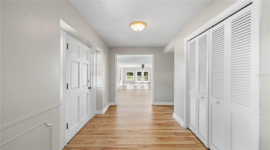 Seminole, Florida 33776, 4 Bedroom Bedrooms, ,2 Bathroombathrooms,Residential,For Sale,101St,0,Mfrtb8536097