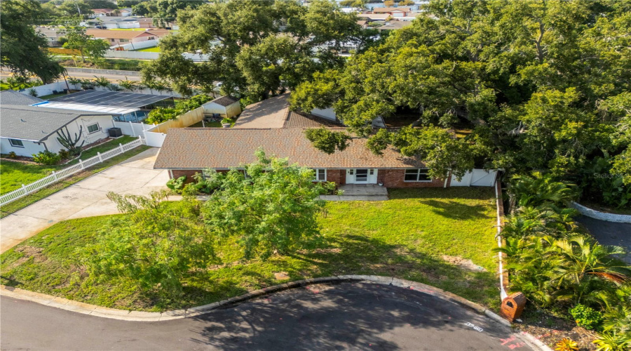 Seminole, Florida 33776, 4 Bedroom Bedrooms, ,2 Bathroombathrooms,Residential,For Sale,101St,0,Mfrtb8536097