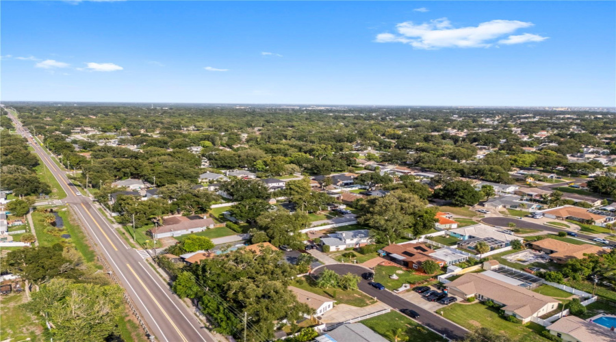 Seminole, Florida 33776, 4 Bedroom Bedrooms, ,2 Bathroombathrooms,Residential,For Sale,101St,0,Mfrtb8536097