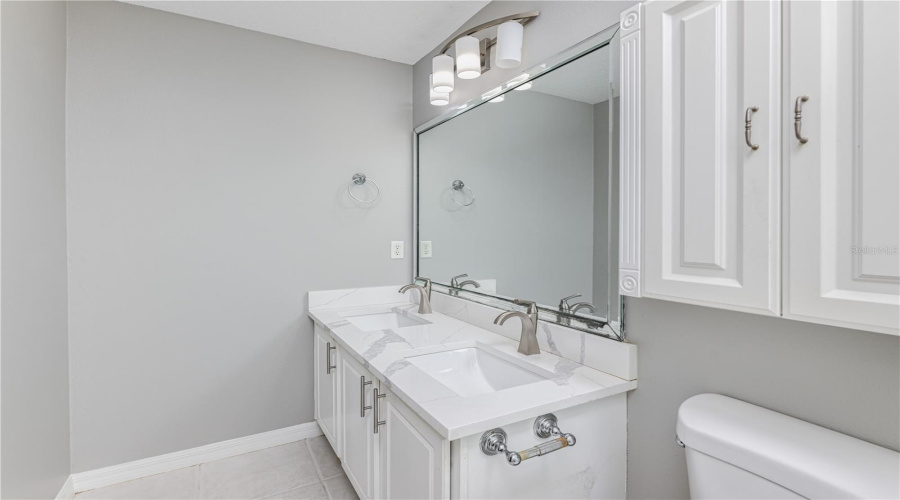 Altamonte Springs, Florida 32714, 2 Bedroom Bedrooms, ,2 Bathroombathrooms,Residential,For Sale,Sandy Neck,0,Mfro6434140