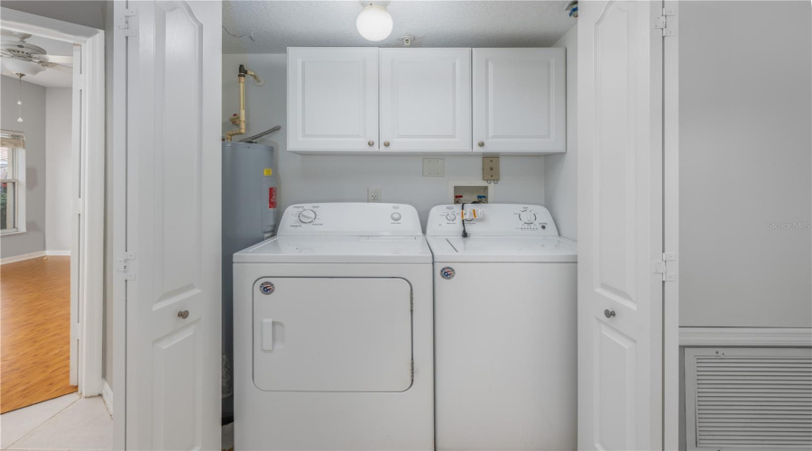 Altamonte Springs, Florida 32714, 2 Bedroom Bedrooms, ,2 Bathroombathrooms,Residential,For Sale,Sandy Neck,0,Mfro6434140