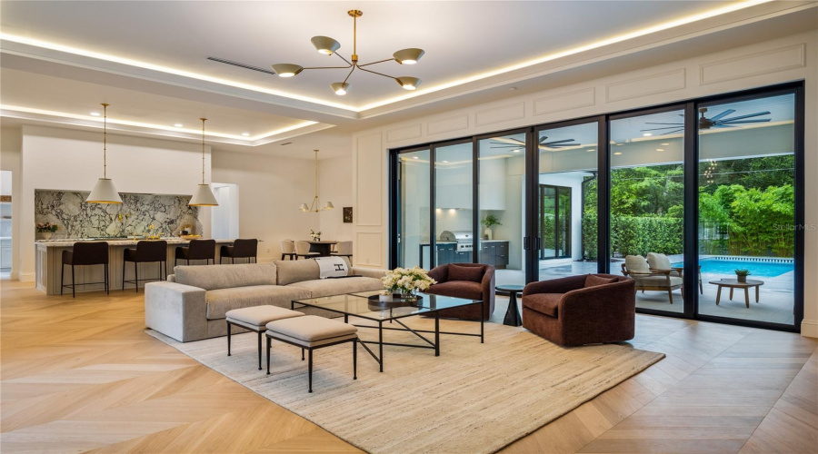 Winter Park, Florida 32789, 5 Bedroom Bedrooms, ,5 Bathroombathrooms,Residential,For Sale,Granville,0,Mfro6422951