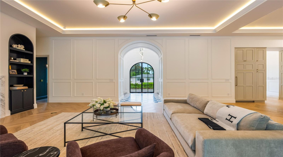 Winter Park, Florida 32789, 5 Bedroom Bedrooms, ,5 Bathroombathrooms,Residential,For Sale,Granville,0,Mfro6422951