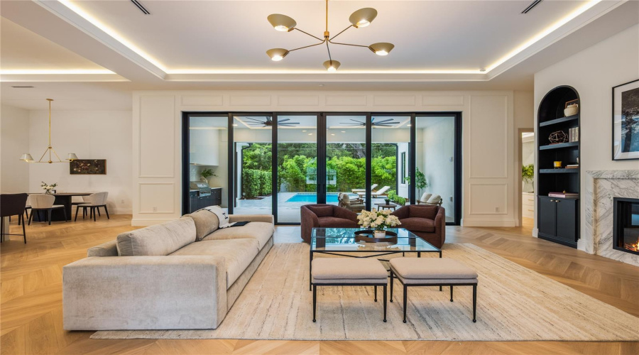 Winter Park, Florida 32789, 5 Bedroom Bedrooms, ,5 Bathroombathrooms,Residential,For Sale,Granville,0,Mfro6422951
