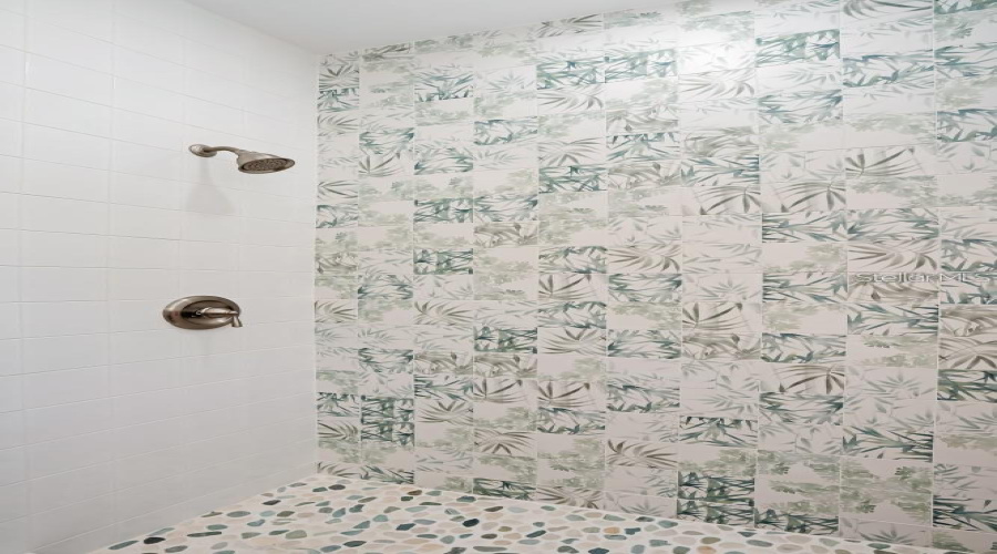 Bradenton, Florida 34205, 2 Bedroom Bedrooms, ,2 Bathroombathrooms,Residential,For Sale,26Th,0,Mfra4703957