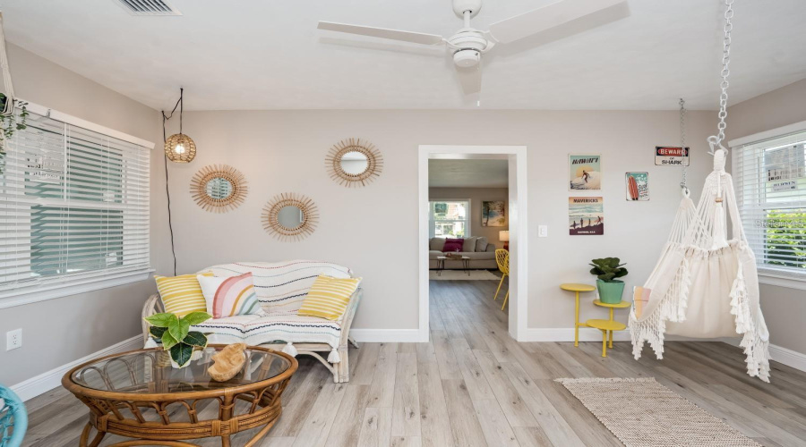 Bradenton, Florida 34205, 2 Bedroom Bedrooms, ,2 Bathroombathrooms,Residential,For Sale,26Th,0,Mfra4703957