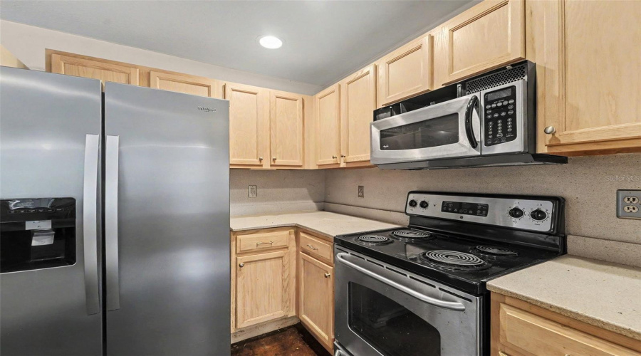 Spring Hill, Florida 34606, 2 Bedroom Bedrooms, ,2 Bathroombathrooms,Residential,For Sale,Centerwood,0,Mfrtb8541755