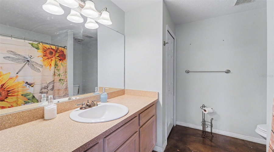 Spring Hill, Florida 34606, 2 Bedroom Bedrooms, ,2 Bathroombathrooms,Residential,For Sale,Centerwood,0,Mfrtb8541755