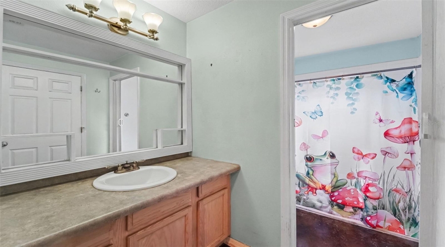 Spring Hill, Florida 34606, 2 Bedroom Bedrooms, ,2 Bathroombathrooms,Residential,For Sale,Centerwood,0,Mfrtb8541755