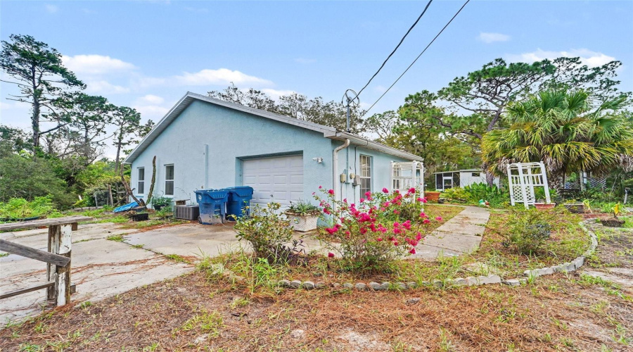 Spring Hill, Florida 34606, 2 Bedroom Bedrooms, ,2 Bathroombathrooms,Residential,For Sale,Centerwood,0,Mfrtb8541755