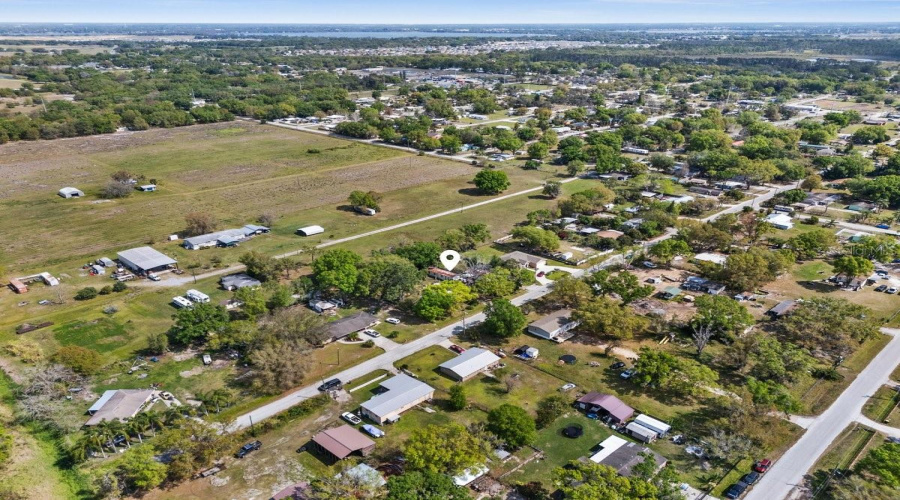 Winter Haven, Florida 33880, 3 Bedroom Bedrooms, ,2 Bathroombathrooms,Residential,For Sale,10Th Wahneta,0,Mfrp4934066