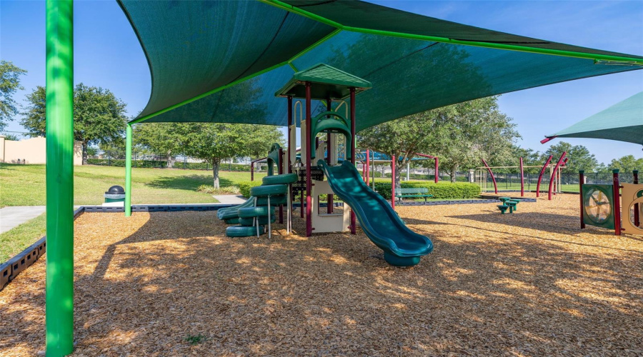 Haines City, Florida 33844, 3 Bedroom Bedrooms, ,2 Bathroombathrooms,Residential,For Sale,Woodlark,0,Mfrs5154284