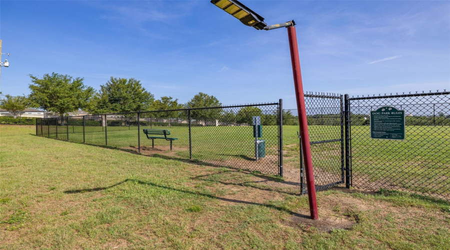 Haines City, Florida 33844, 3 Bedroom Bedrooms, ,2 Bathroombathrooms,Residential,For Sale,Woodlark,0,Mfrs5154284