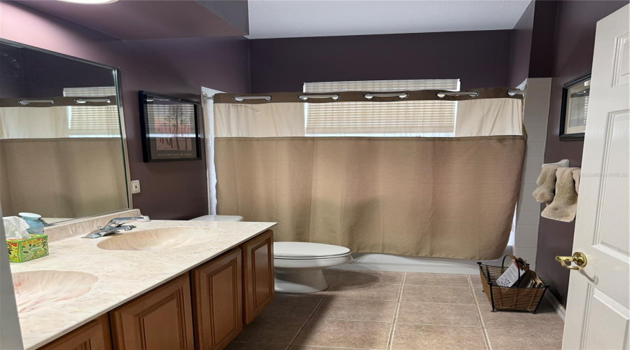 Orlando, Florida 32828, 3 Bedroom Bedrooms, ,2 Bathroombathrooms,Residential,For Sale,Dover Forest,0,Mfro6436780