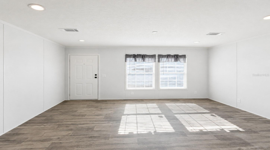 Lakeland, Florida 33801, 4 Bedroom Bedrooms, ,2 Bathroombathrooms,Residential,For Sale,Oakland,0,Mfrp4939374