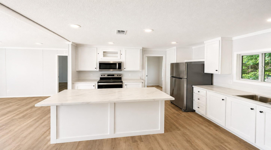 Lakeland, Florida 33801, 4 Bedroom Bedrooms, ,2 Bathroombathrooms,Residential,For Sale,Oakland,0,Mfrp4939374