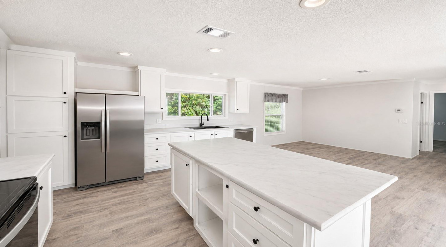 Lakeland, Florida 33801, 4 Bedroom Bedrooms, ,2 Bathroombathrooms,Residential,For Sale,Oakland,0,Mfrp4939374
