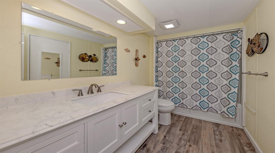 Bathroom 2