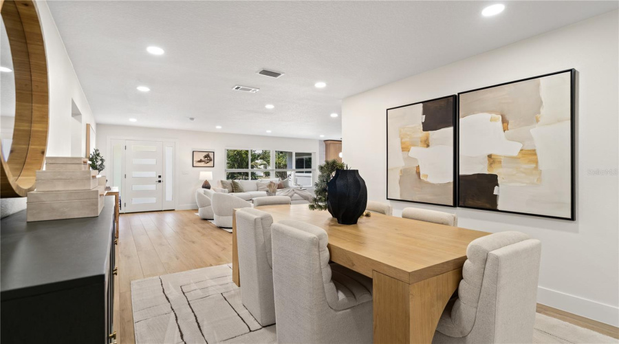 Tampa, Florida 33629, 5 Bedroom Bedrooms, ,5 Bathroombathrooms,Residential,For Sale,Browning,0,Mfrtb8525250