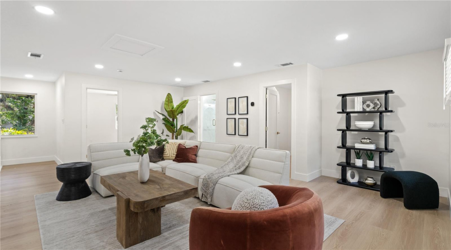 2Nd Floor Loft