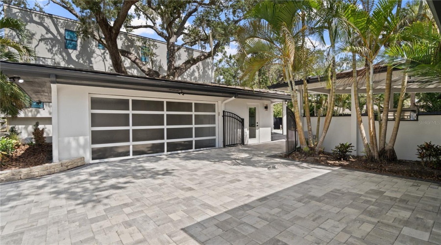 Tampa, Florida 33629, 5 Bedroom Bedrooms, ,5 Bathroombathrooms,Residential,For Sale,Browning,0,Mfrtb8525250
