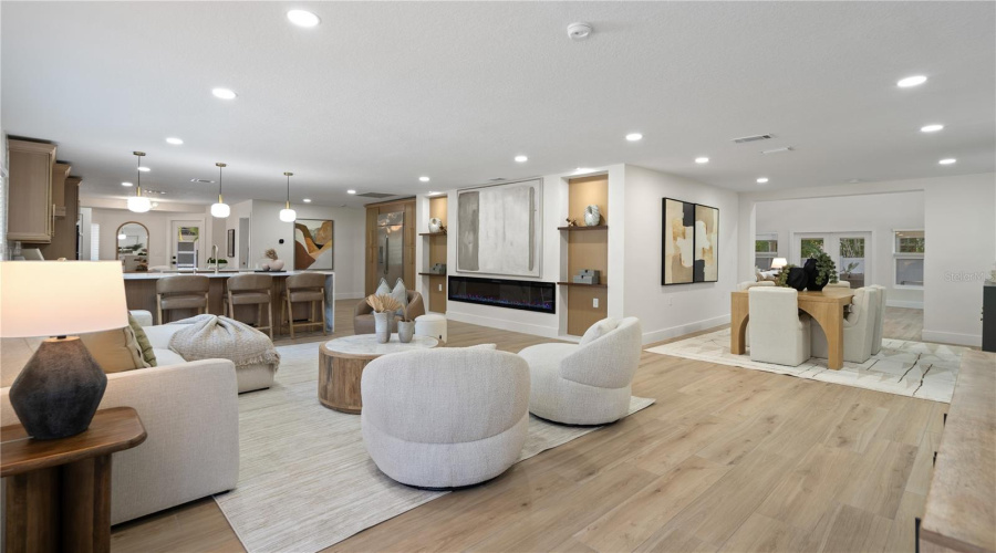 Tampa, Florida 33629, 5 Bedroom Bedrooms, ,5 Bathroombathrooms,Residential,For Sale,Browning,0,Mfrtb8525250