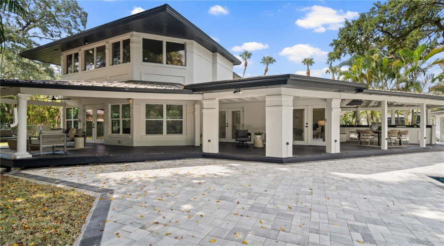 Tampa, Florida 33629, 5 Bedroom Bedrooms, ,5 Bathroombathrooms,Residential,For Sale,Browning,0,Mfrtb8525250