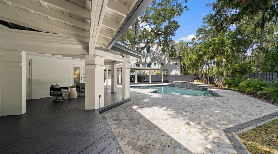 Tampa, Florida 33629, 5 Bedroom Bedrooms, ,5 Bathroombathrooms,Residential,For Sale,Browning,0,Mfrtb8525250