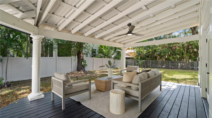 Tampa, Florida 33629, 5 Bedroom Bedrooms, ,5 Bathroombathrooms,Residential,For Sale,Browning,0,Mfrtb8525250