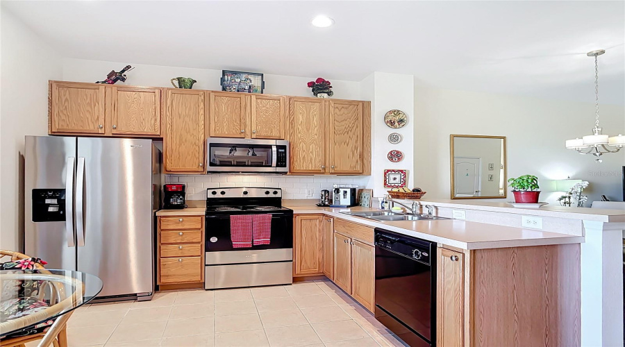 North Port, Florida 34289, 2 Bedroom Bedrooms, ,2 Bathroombathrooms,Residential,For Sale,Jonah,0,Mfra4702987
